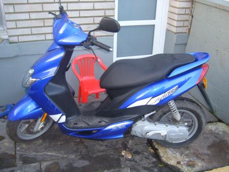 a vendre scooter yamaha