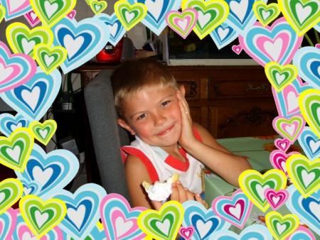 <font color=FB0000 size=6>a</font><font color=E90000 size=6>N</font><font color=300000 size=4>t</font><font color=510000 size=4>H</font><font color=010000 size=5>o</font><font color=380000 size=1>N</f