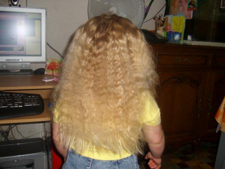 la coiffure de oceane defaite , vous trouvez comment ?