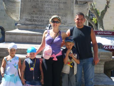 moi et ma petite famille avec lindsay la fille de olive en vacanceeeeeeeeeeeeee