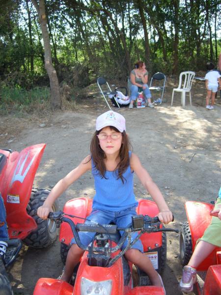 ma filleule en quad en vacance.