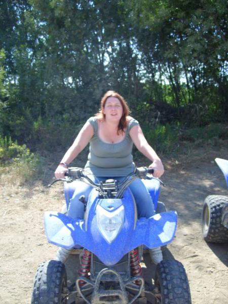 wendy en quad en vacance