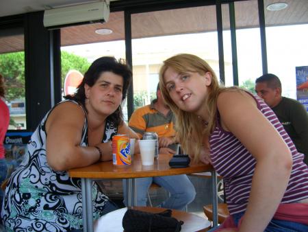 me voici avec olive.